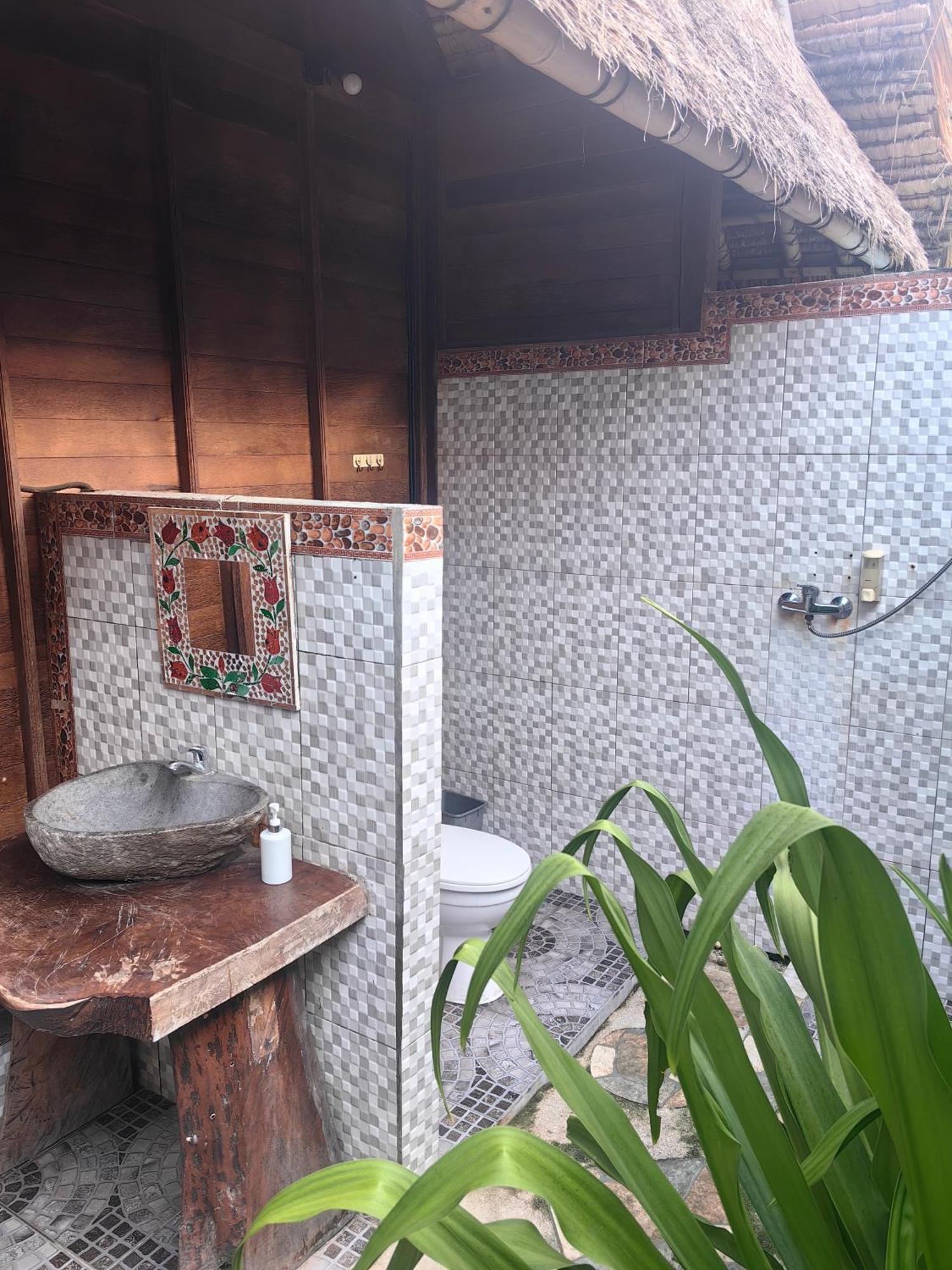The Dafish Ceningan Otel Ceningan Island Dış mekan fotoğraf